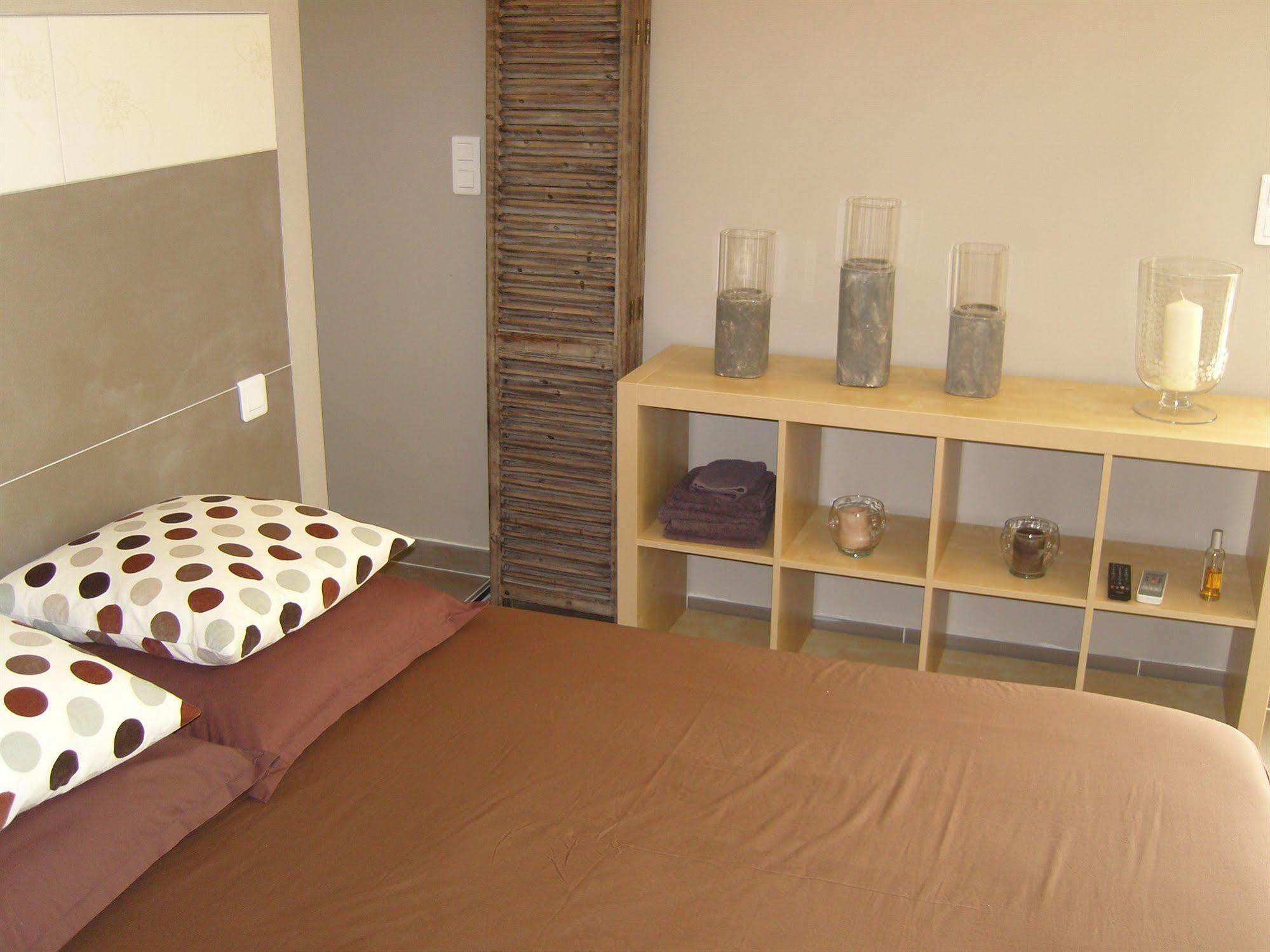 Bed and Breakfast Mas Guiraud, Le Coquet Beaucaire  Exteriér fotografie