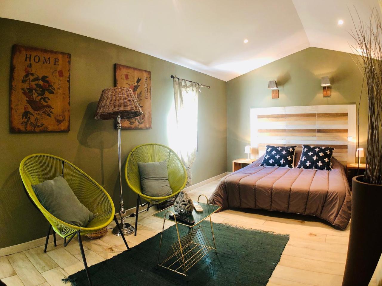 Bed and Breakfast Mas Guiraud, Le Coquet Beaucaire  Exteriér fotografie